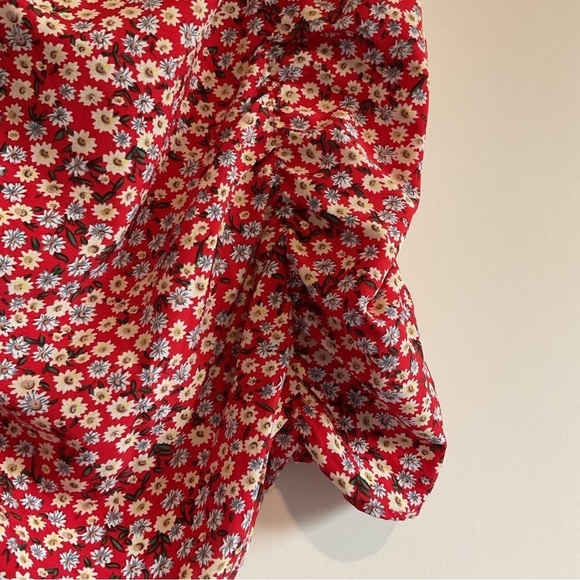 Ruched Drawstring Knot Ditsy Floral Skirt Size M. Mini Skirt - Picture 6 of 6